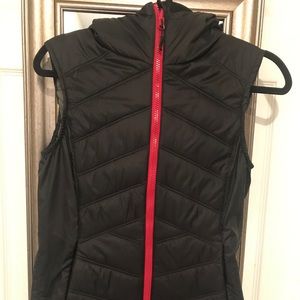 Bench vest women, size XS, very good condition.